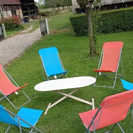 Holiday home Maison Normande Au Bord De Seine, Le Verger De Pacome Anneville-Ambourville